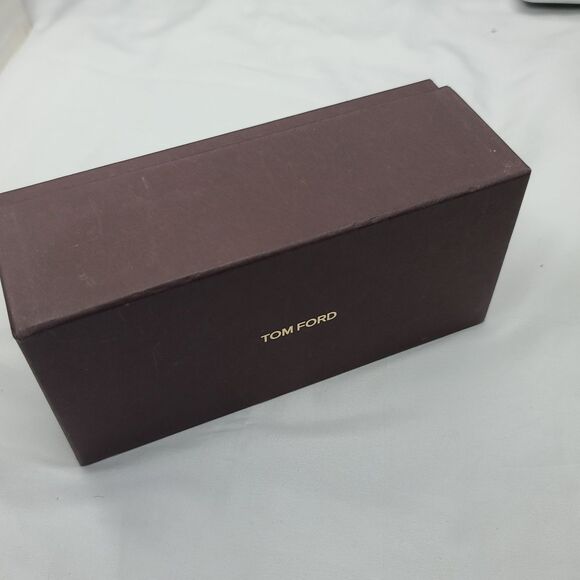 NEW TOM FORD BROWN HARD CLAMSHELL CASE LARGE EYEGLASS CASE With Box - Picture 6 of 7